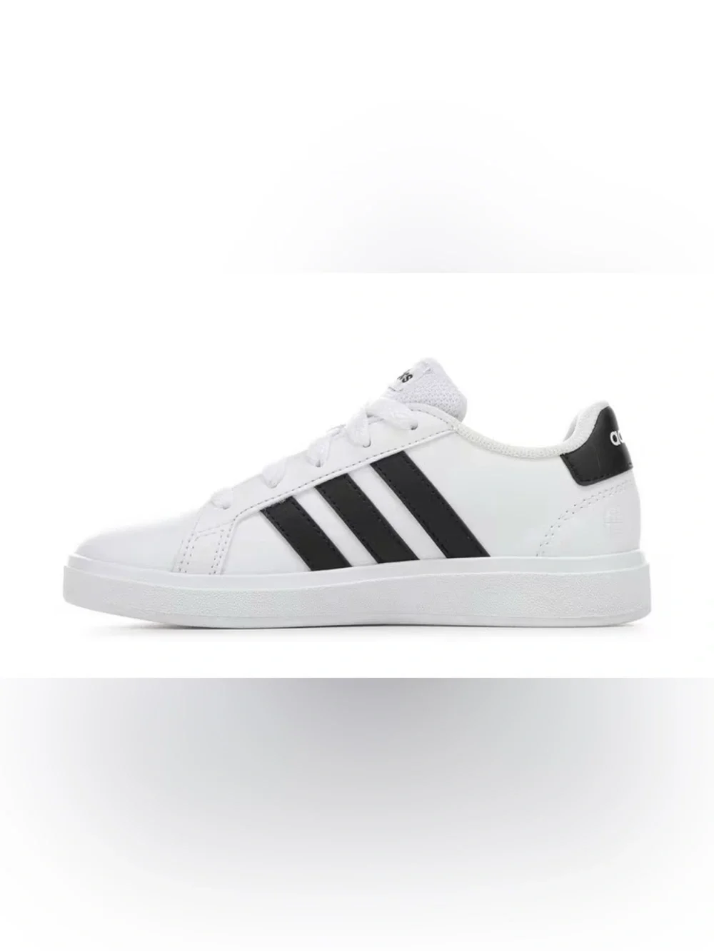 ADIDAS BIG KID GRAND COURT 2.0 Tennis Sneakers size 4 NIB